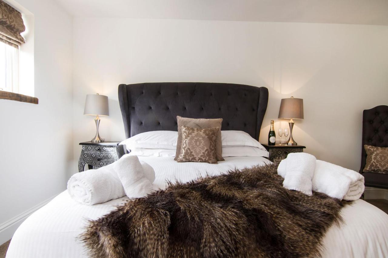 Romneys Apartments & Suites 켄달 외부 사진